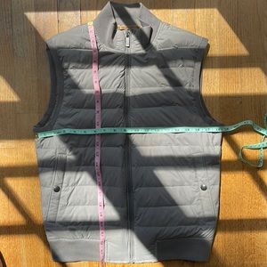 Massimo Dutti Vest. Small Grey Like New